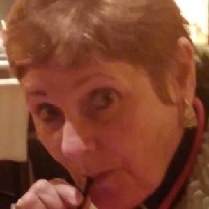 Meet your Posher, Joan